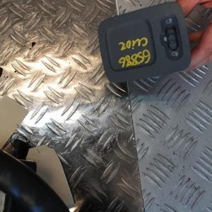 Commande de reglage hauteur de phare RENAULT CLIO 2 PHASE 1 Essence - Image 1