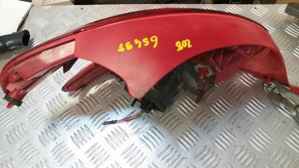 Feu arriere principal droit (feux) PEUGEOT 208 1 PHASE 1 Diesel - Image 1