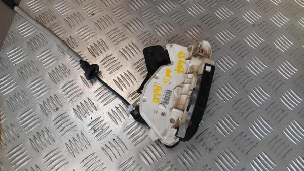 Serrure avant gauche VOLKSWAGEN POLO 5 PHASE 2 Essence - Image 1