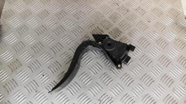 Pedalier d'accelerateur RENAULT CLIO 4 PHASE 1 Diesel - Image 5