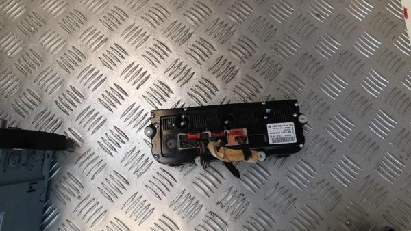 Commande chauffage VOLKSWAGEN PASSAT 5 BREAK Diesel - Image 6