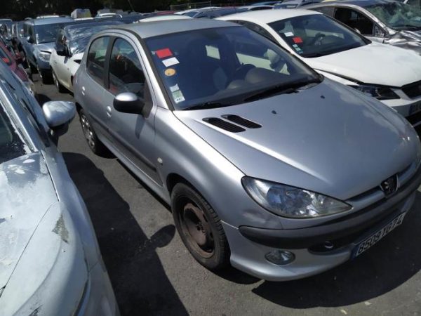 Bouton de warning PEUGEOT 206 PHASE 2 Essence - Image 6