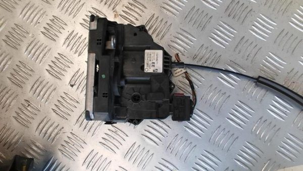 Serrure avant gauche OPEL CORSA D PHASE 1 Diesel - Image 6