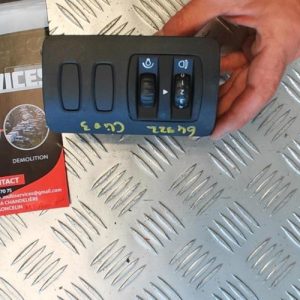 Commande de reglage hauteur de phare RENAULT CLIO 3 PHASE 2 Diesel - Image 1