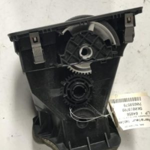 Aerateur tableau de bord avant gauche VOLKSWAGEN GOLF 6 Diesel - Image 1