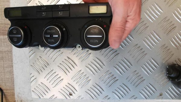 Commande chauffage VOLKSWAGEN TOURAN 1 PHASE 1 Diesel - Image 5