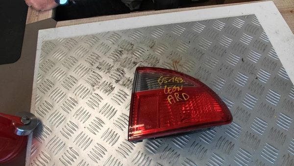 Feu arriere principal droit (feux) SEAT LEON 1 Diesel - Image 3