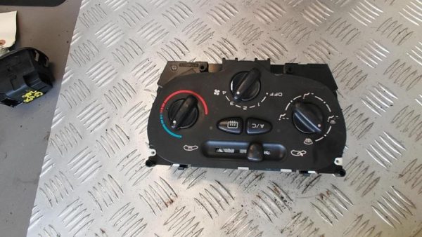 Commande chauffage PEUGEOT 206 PHASE 1 CABRIOLET Essence - Image 5