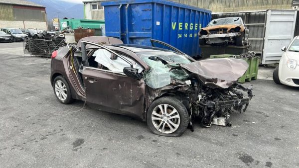 Allume cigare KIA CEE-D 2 PHASE 1 Diesel - Image 4