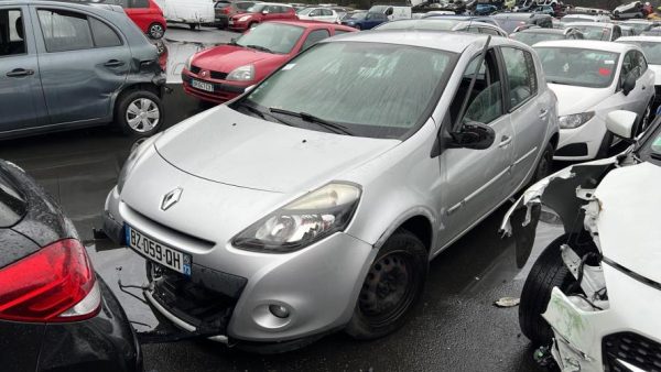 Interrupteur de leve vitre avant droit RENAULT CLIO 3 PHASE 2 Diesel - Image 2