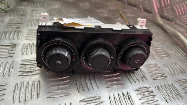 Commande chauffage CITROEN C3 PICASSO PHASE 1 Diesel - Image 1