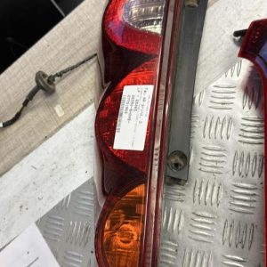 Feu arriere principal droit (feux) NISSAN NOTE 1 PHASE 2 Diesel - Image 1