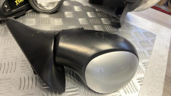 Retroviseur droit CITROEN XSARA PICASSO PHASE 2 Diesel - Image 1