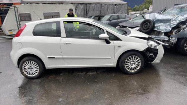 Retroviseur droit FIAT PUNTO 3 Diesel - Image 10