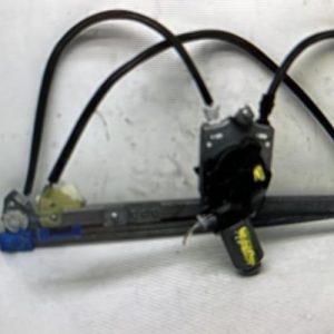 Leve vitre electrique arriere gauche RENAULT LAGUNA 2 PHASE 1 Essence - Image 1