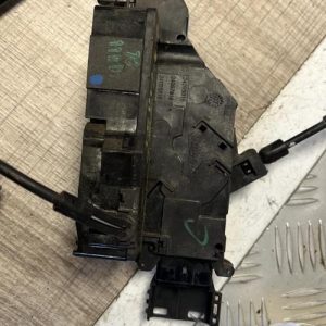 Serrure arriere droit PEUGEOT 207 PHASE 1 Diesel - Image 2