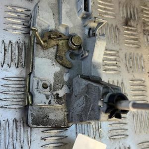 Serrure arriere droit PEUGEOT 307 PHASE 1 BREAK Essence - Image 1