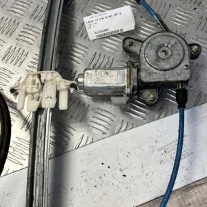 Leve vitre electrique arriere gauche PEUGEOT 406 PHASE 1 Diesel - Image 1
