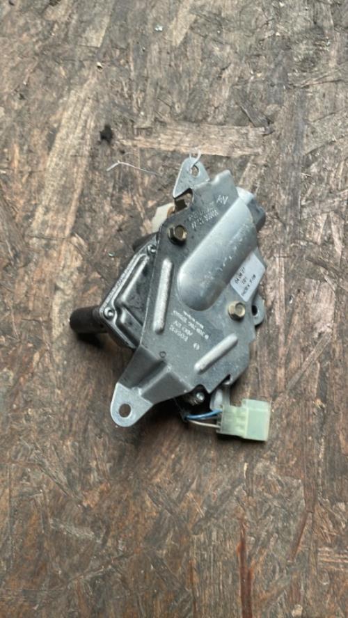 Moteur essuie glace arriere RENAULT KANGOO 1 PHASE 2 Diesel - Image 2