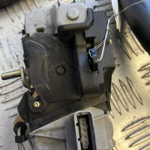 Serrure avant gauche CITROEN XSARA PICASSO PHASE 2 Diesel - Image 1