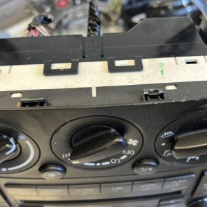 Commande chauffage TOYOTA AVENSIS 2 PHASE 2 BREAK Diesel - Image 1