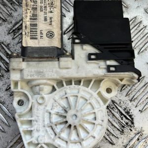 Moteur leve vitre arriere gauche VOLKSWAGEN GOLF 4 Diesel - Image 1