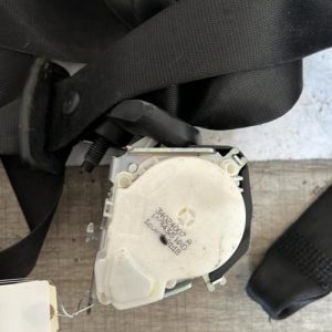 Ceinture avant droit BMW SERIE 1 E88 CABRIO Diesel - Image 2