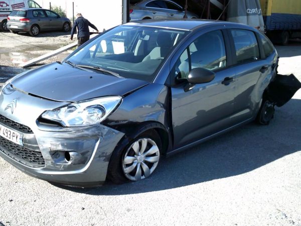 Ceinture arriere gauche CITROEN C3 2 PHASE 1 - Image 4