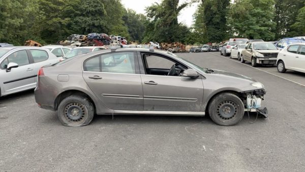 Anti brouillard droit (feux) RENAULT LAGUNA 3 PHASE 1 Diesel - Image 4