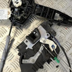 Serrure avant gauche MERCEDES VITO 447 PHASE 1 Diesel - Image 1