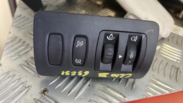 Commande de reglage hauteur de phare RENAULT CLIO 3 PHASE 2 Diesel - Image 1