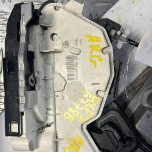 Serrure arriere gauche VOLKSWAGEN GOLF 7 PHASE 1 Diesel - Image 1