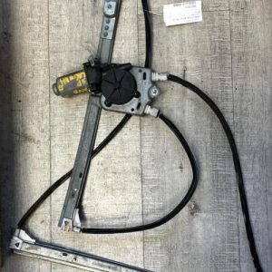 Leve vitre electrique avant droit RENAULT LAGUNA 2 PHASE 2 Essence - Image 1