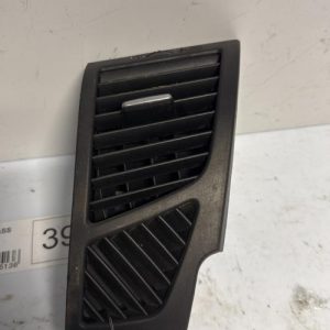 Aerateur tableau de bord avant gauche BMW SERIE 1 E82 COUPE Diesel - Image 1