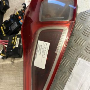 Feu arriere principal droit (feux) RENAULT MEGANE 2 PHASE 2 BREAK Diesel - Image 1