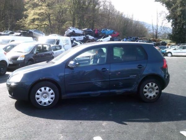 Feu arriere principal droit (feux) VOLKSWAGEN GOLF 5 Diesel - Image 4