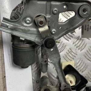 Moteur essuie glace avant droit PEUGEOT 5008 1 PHASE 1 Diesel - Image 1