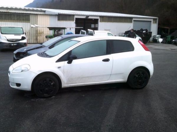 Feu arriere principal droit (feux) FIAT GRANDE PUNTO Diesel - Image 9