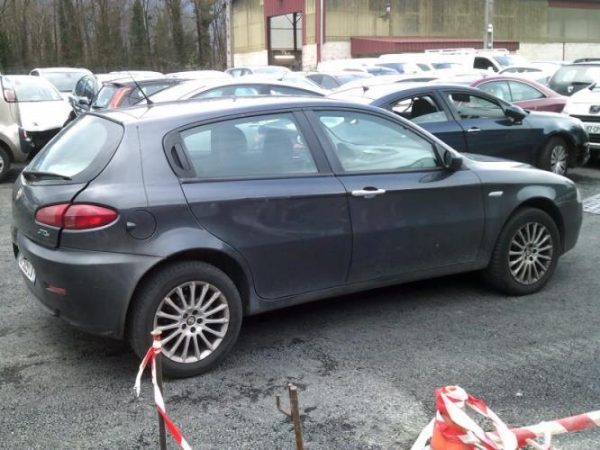 Serrure avant droit ALFA ROMEO 147 PHASE 2 Diesel - Image 4