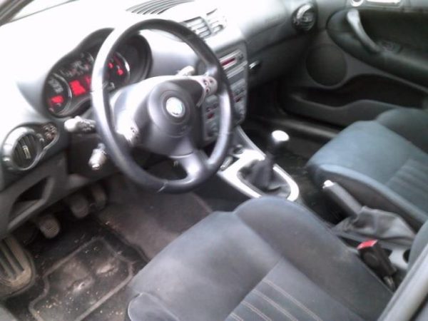 Serrure avant droit ALFA ROMEO 147 PHASE 2 Diesel - Image 6