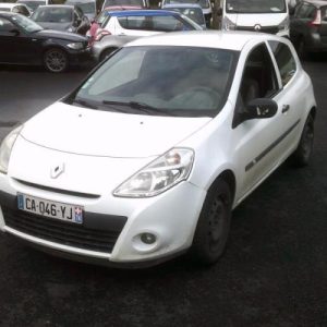 Trappe d'essence RENAULT CLIO 3 PHASE 2 Diesel - Image 3