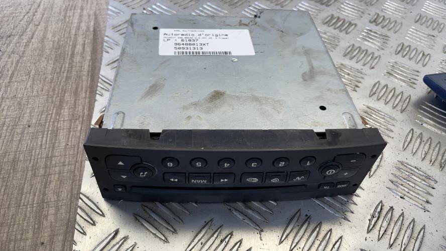 Autoradio d'origine PEUGEOT 206 PHASE 2 BREAK Diesel - Image 1