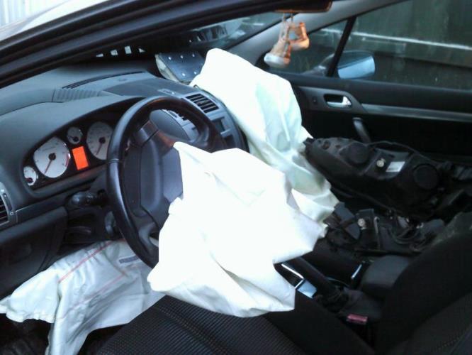 Serrure arriere gauche PEUGEOT 407 PHASE 1 BREAK Diesel - Image 12