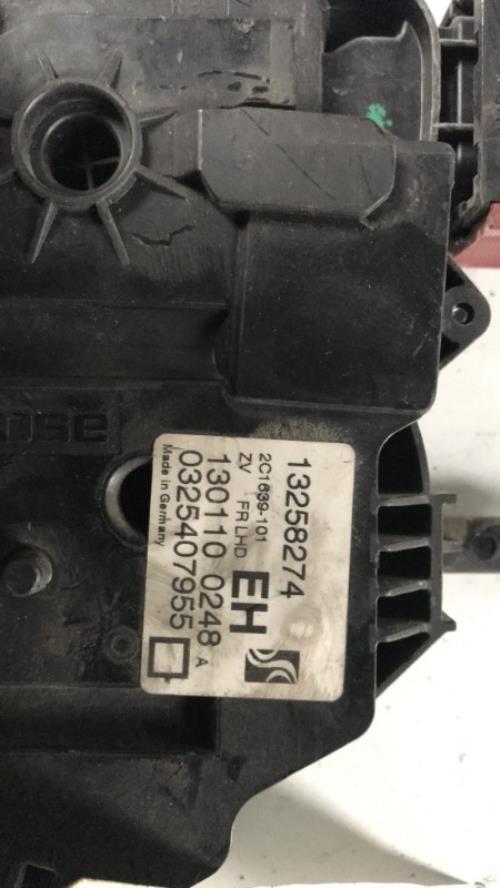 Serrure avant droit OPEL CORSA D PHASE 1 Diesel - Image 3