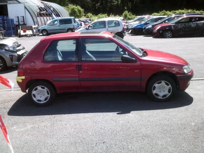 Feu arriere principal droit (feux) PEUGEOT 106 PHASE 2 Diesel - Image 7