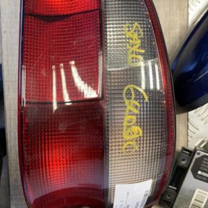 Feu arriere principal droit (feux) CITROEN SAXO PHASE 1 Diesel - Image 1
