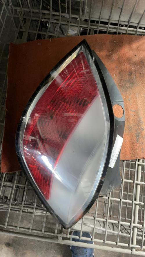 Feu arriere principal droit (feux) OPEL ASTRA H PHASE 1 Diesel - Image 2