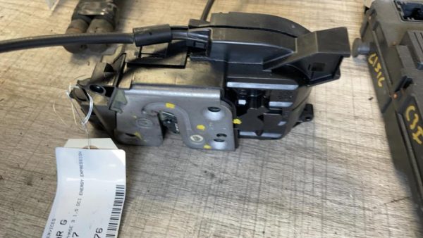 Serrure arriere droit RENAULT SCENIC 3 PHASE 3 Diesel - Image 1