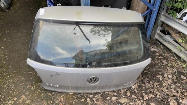 Malle/Hayon arriere VOLKSWAGEN POLO 5 PHASE 1 Diesel - Image 1