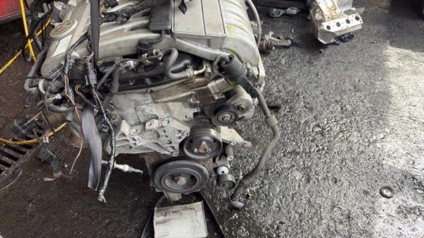Moteur VOLKSWAGEN PASSAT 5 BREAK Essence - Image 3
